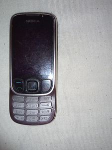 Nokia 6303 (2 фото из 2)