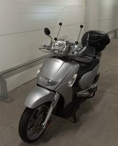 Aprilia Scarabeo 500 (6 foto / 10)