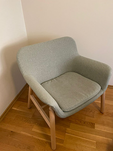 Tugitool IKEA VEDBO (1 foto / 2)