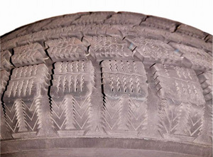 Toyo Observe GSi-5 225/60 R17 talverehvid (3 foto / 3)