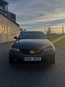 Honda Accord Type S (2 foto / 8)