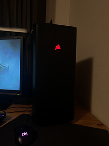 GAMING PC + 144HZ MONITOR (2 foto / 3)