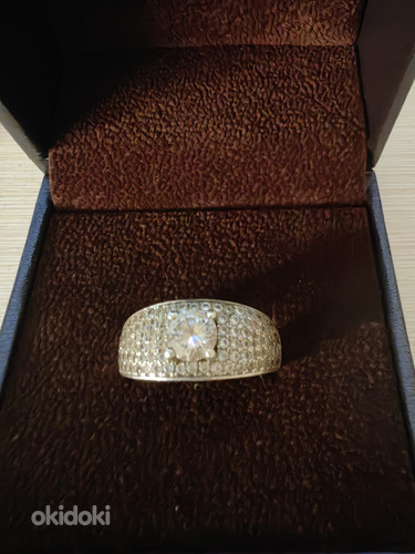 Серебряное красивое кольцо (фото #1)