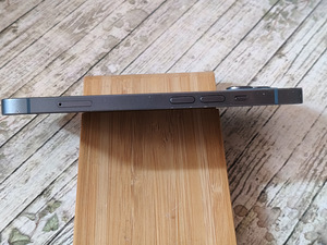 iPhone 14 128Gb Синий (6 фото из 8)