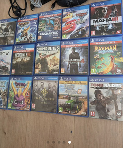 Sony Playstation 4 Pro 1Tb (3 foto / 3)