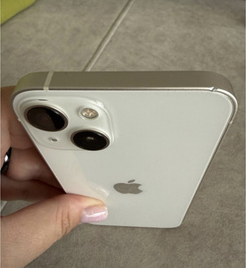iPhone 13 128Gb (2 foto / 5)