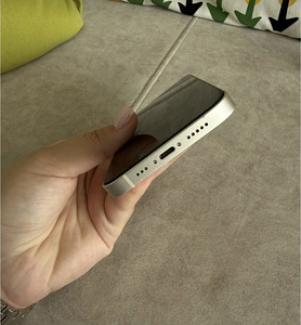 iPhone 13 128Gb (4 foto / 5)
