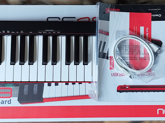 USB MIDI Keyboard NEKTAR SE 49