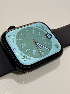 Apple Watch 7 45mm (3 foto / 5)