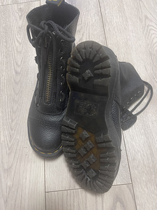 Ботинки Dr Martens (3 фото из 6)