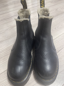 Dr Martens talvesaapad (3 foto / 5)