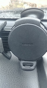 Telefoni hoidja autosse (3 foto / 6)