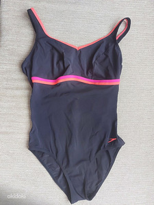 Speedo trikoo, M/L (1 foto / 1)