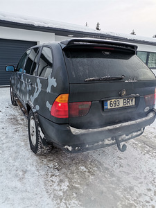 BMW X5, 2003 дизель (3 фото из 15)