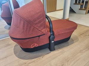 Heas korras Cybex Priam vankrikomplekt . Vihmakile, topsiho (5 foto / 5)