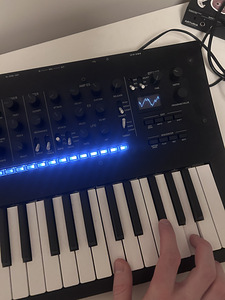 Korg Miniligue XD (4 foto / 5)