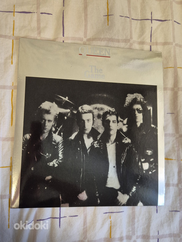 Queen "play the game" виниловая пластинка
