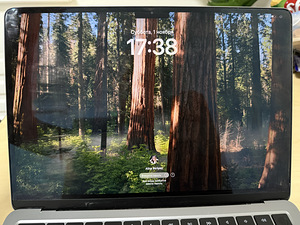 MacBook Air 2022 M2 13.6 (1 foto / 7)