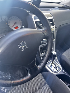 Peugeot 307 автомат (9 фото из 9)