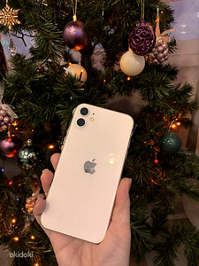Apple 11 (3 фото из 3)