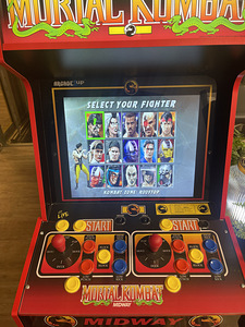 Arkaadimänguautomaat Mortal Kombat, Arcade1Up (2 foto / 3)