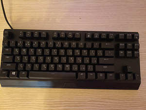 Rezer blackwidow v3 TKL (1 foto / 3)