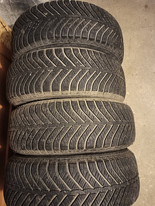 ШИНЫ R17 215/60 GOODYEAR VECTOR 4 СЕЗОНА (2 фото из 3)