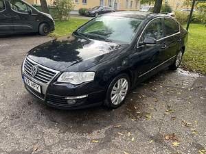 Аренда автомобилей (1 фото из 4)