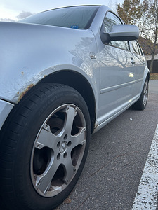 VW BORA 2003 1.6 75kW (7 foto / 9)