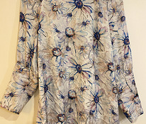 Шелковая блузка с цветочным принтом, голубая S