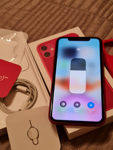 iPhone 11 (RED) 64 Gb (6 foto / 9)