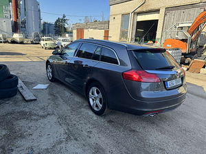 Opel insigni (9 фото из 9)
