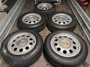 Диски Audi 15" 5x100 с летними шинами. (1 фото из 8)