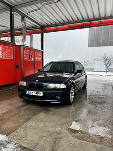 BMW 320i 2.2L R6 125kW (3 foto / 10)