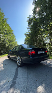 1998 BMW 523i 125kW (2 foto / 8)
