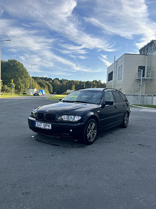 2003 BMW 318i 2.0 105kW automaat (2 foto / 10)
