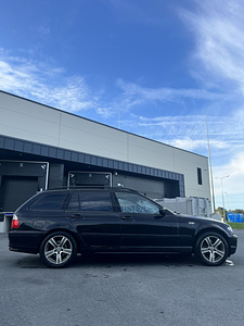 2003 BMW 318i 2.0 105kW automaat (5 foto / 10)