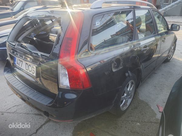 VOLVO V50 на запчасти