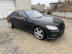 Mercedes w221 s550 (2 foto / 10)