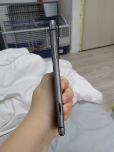 iPhone 12 varuosadeks (3 foto / 4)