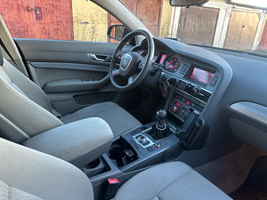 Audi A6 C6 2.0tdi (13 foto / 15)
