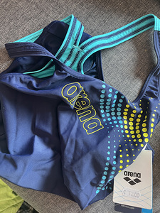 Ujumistrikoo (1 foto / 2)