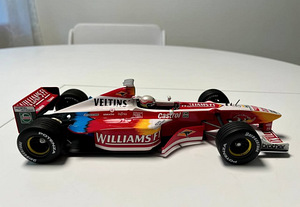 Комплект коллекционных моделей 1/18 (Minichamps / ERTL) (5 фото из 10)