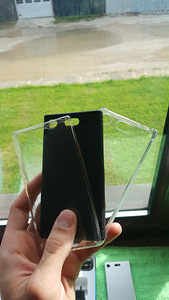 Сони xperia xz 1 компактный (5 фото из 6)