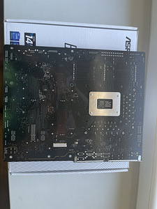 Продам плату ASrock b760 pro rs (3 фото из 3)