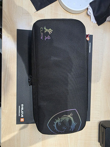 MSI Claw A1M Core Ultra 7 / 16 GB / 512GB (6 foto / 8)