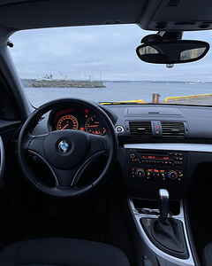 BMW 120d Facelift 130kw (7 foto / 12)