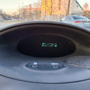 Toyota Yaris 2005 1.0 (7 foto / 8)