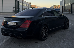 Mercedes-benz S-class Brabus w221 (3 foto / 15)