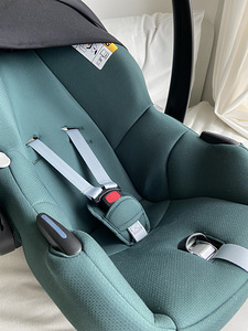 Maxi-Cosi Cabriofix I-kategooria autoiste (2 foto / 6)
